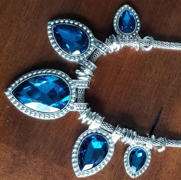 Silver/Blue Statement Necklace - Picture 2 of 3